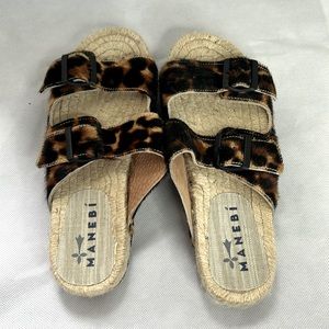 Manebi Traveler Nordic Sandal. Leopard print, size 38 (US 7)